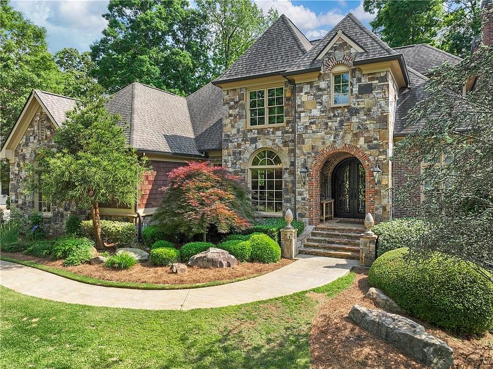 1st image of 2503 Northern Oak Dr