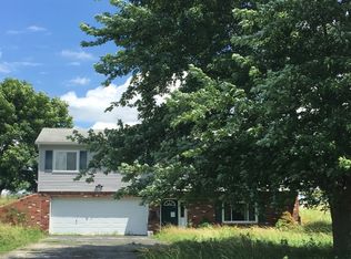 13468 Fessler Rd, Dow, IL 62022