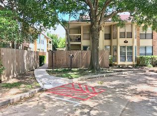 1881 Bering Dr APT 67, Houston, TX 77057