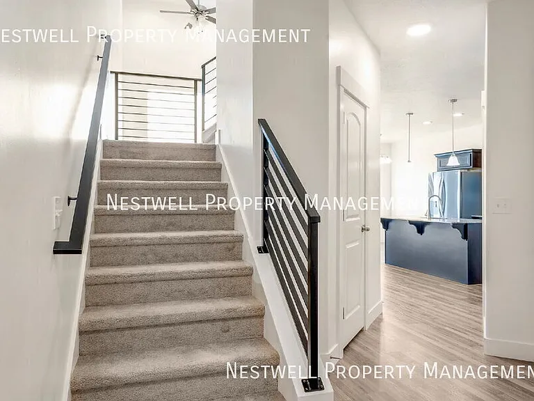 989 W Coral Charm Way — Photo 6