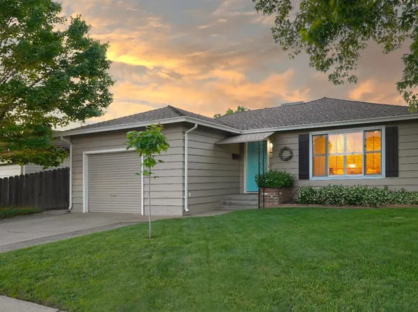 1719 W Locust St, Lodi, CA 95242
