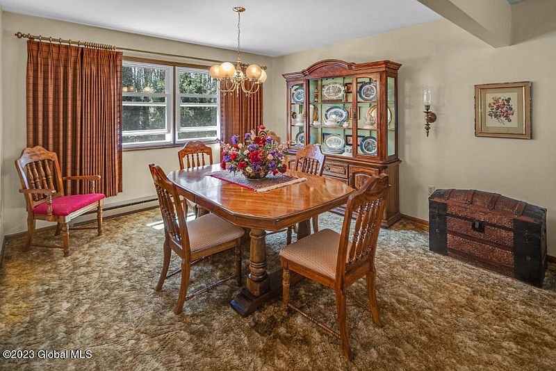 5th image of 22 Northwood Drive