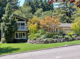 115 Amber Valley Dr, Orinda, CA 94563