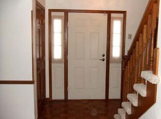 8256 Quail Point Rd, Neenah, WI 54956