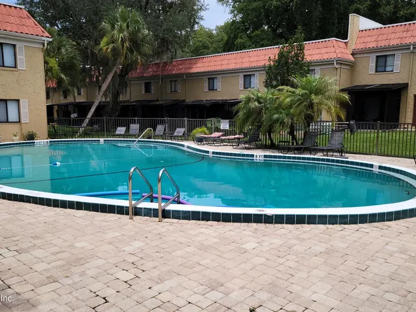 5811 ATLANTIC Boulevard #212, Jacksonville, FL 32207