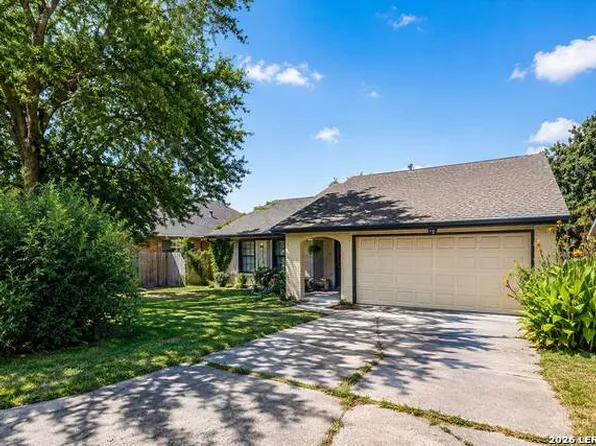 4606 La Marquesa St, San Antonio, TX 78233