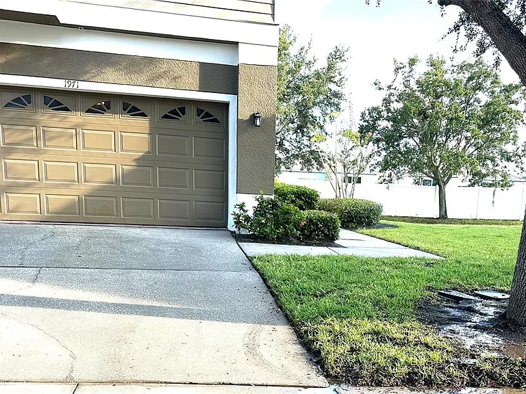 1971 Estancia Cir — Photo 3