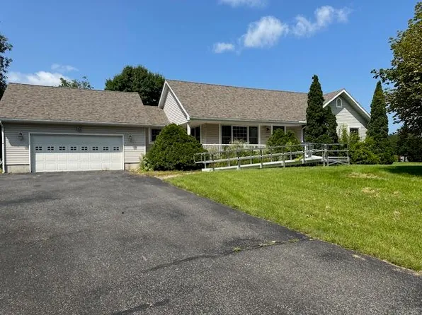 1303 Lake Shore Rd, Chazy, NY 12921