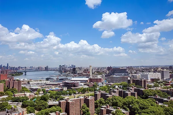 Sold by Compass | media 9