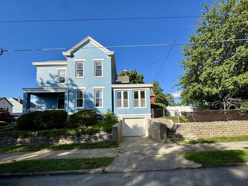 1st image of 102 8th Ave
