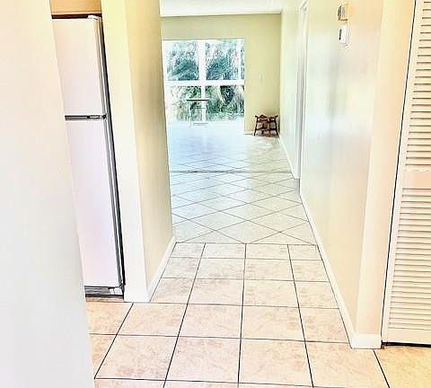 4th image of 1040 Country Club Drive #205