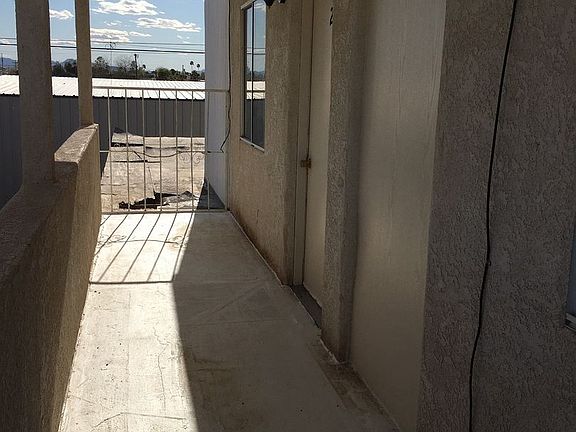 3rd image of 712 S California Ave APT 2
