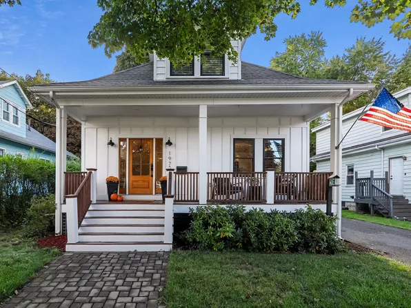 197 Brookside Pkwy, Medford, MA 02155