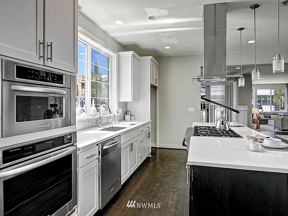 3rd image of 1107 Pine Crest (Lot 33) Circle NE