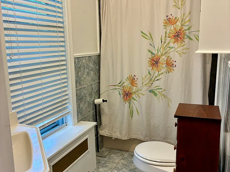 12 Oakland Rd #A — Photo 11