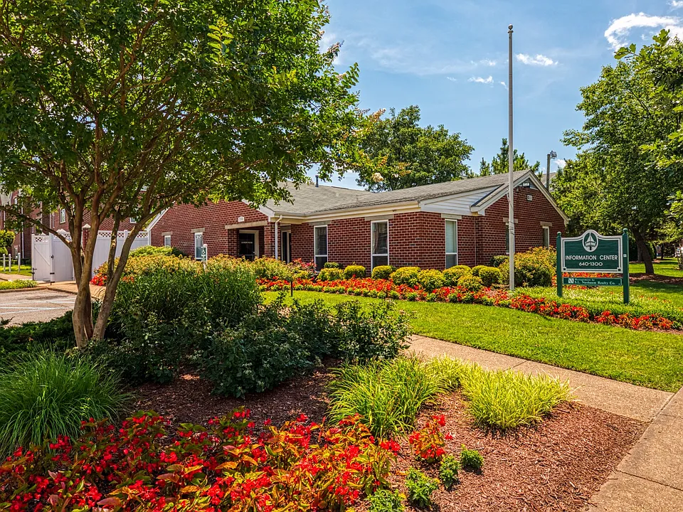 Mission College Apartments