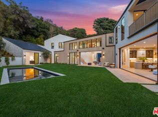 1749 Mandeville Ln, Los Angeles, CA 90049