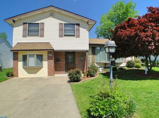 8882 Rising Sun Ave, Philadelphia, PA 19115