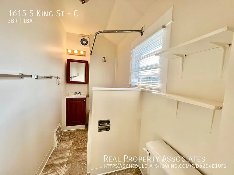 1615 S King St #C — Photo 10