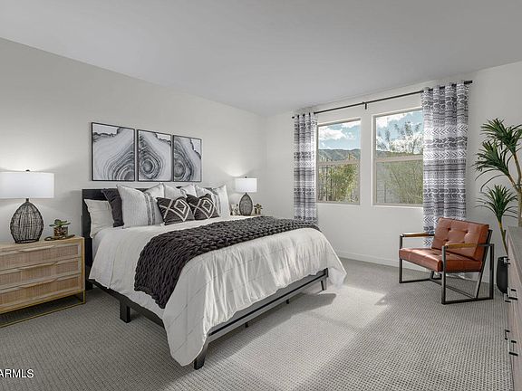 5th image of 3031 W THURMAN Drive