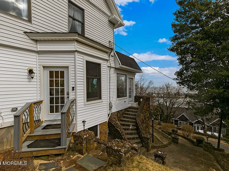 157 Portland Rd — Photo 39