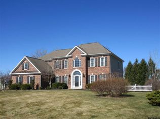 100 Somerset Dr, Glenmont, NY 12077