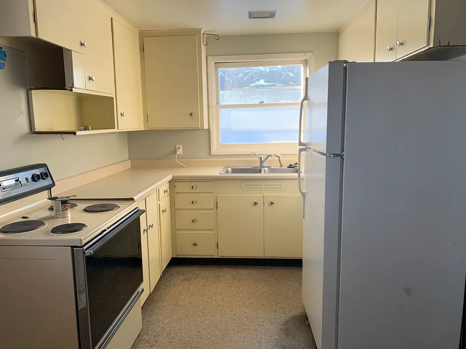2 bed, 750 sqft, $1,700 — Photo 4