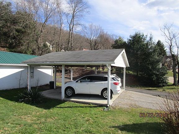 3rd image of 358 Bowers St