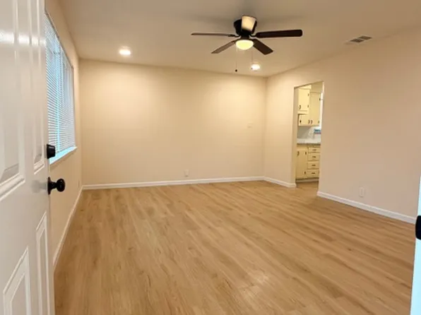 4497 25th Ave #4497, Sacramento, CA 95820