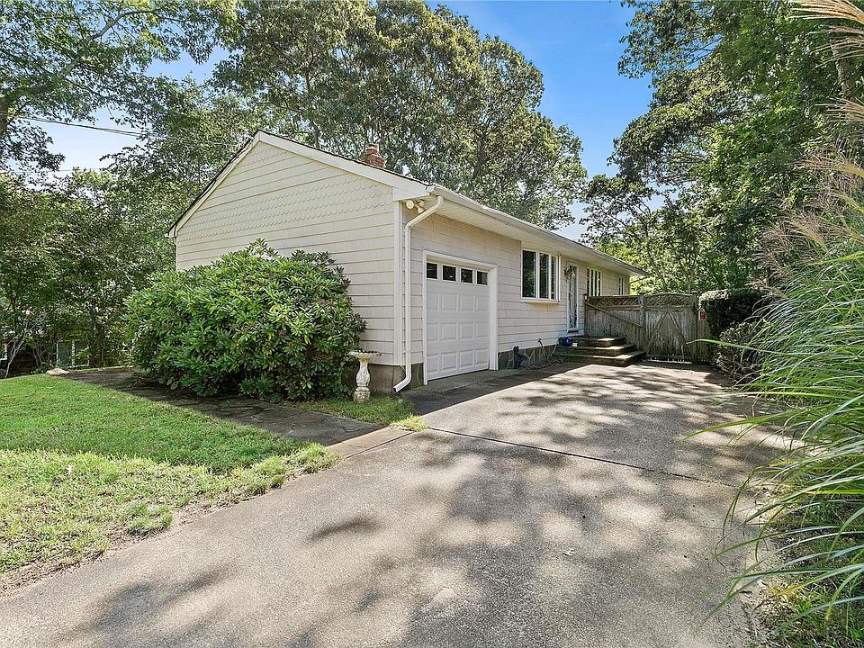 1st image of 51 Light House Lane