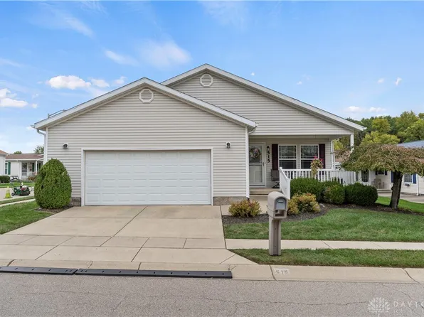 515 Park Hills Xing #5, Fairborn, OH 45324