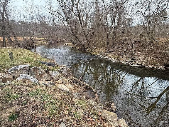 2nd image of 55 Brasstown
