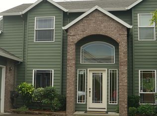 22296 NE Lachenview Ln, Fairview, OR 97024