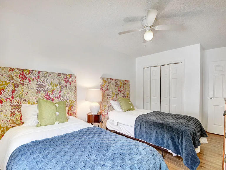 11862 Brier Patch Ct E — Photo 27