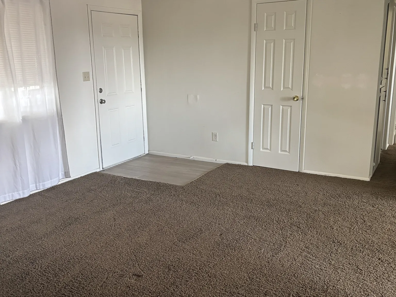 1286 Blaine Avenue - 1 — Photo 2