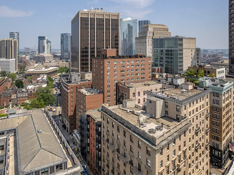 130 Bowdoin St #1703 — Photo 49