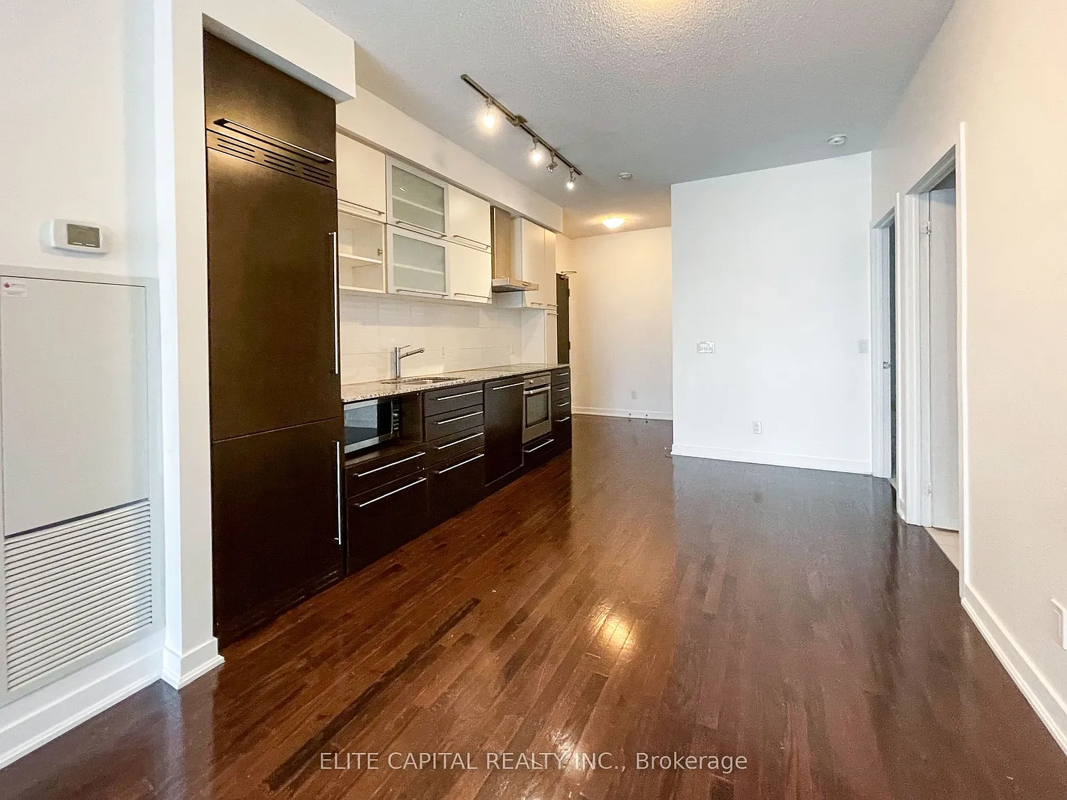 2 bed, $3,500 — Photo 2