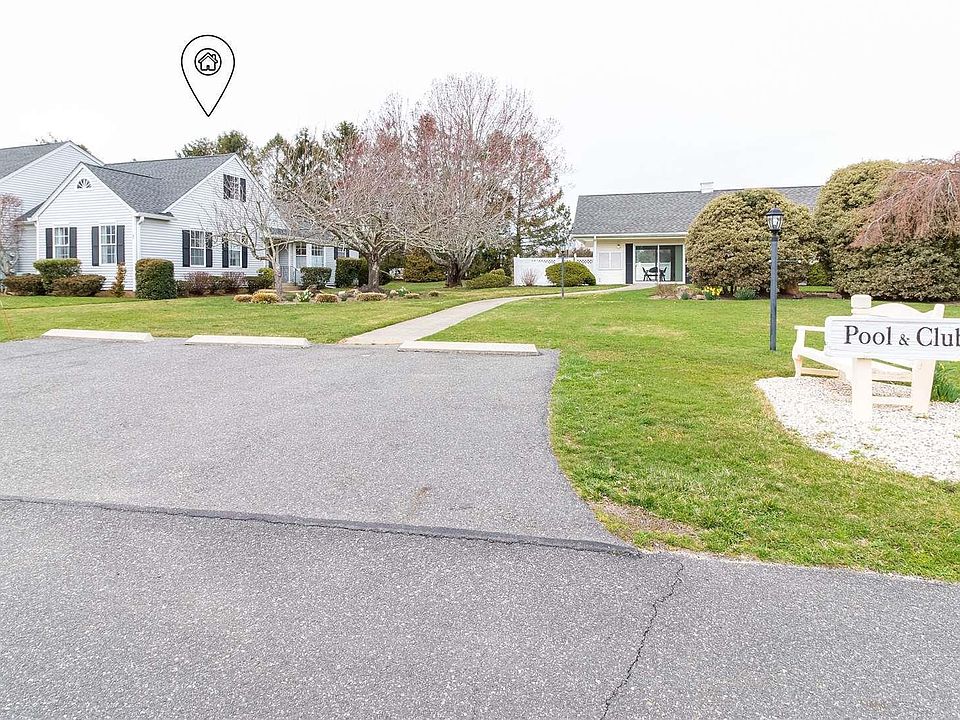 1st image of 2555 Youngs Avenue #18A