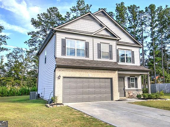 3rd image of 16 Maycroft Ct