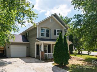 8343 Highlander Ct, Charlotte, NC 28269