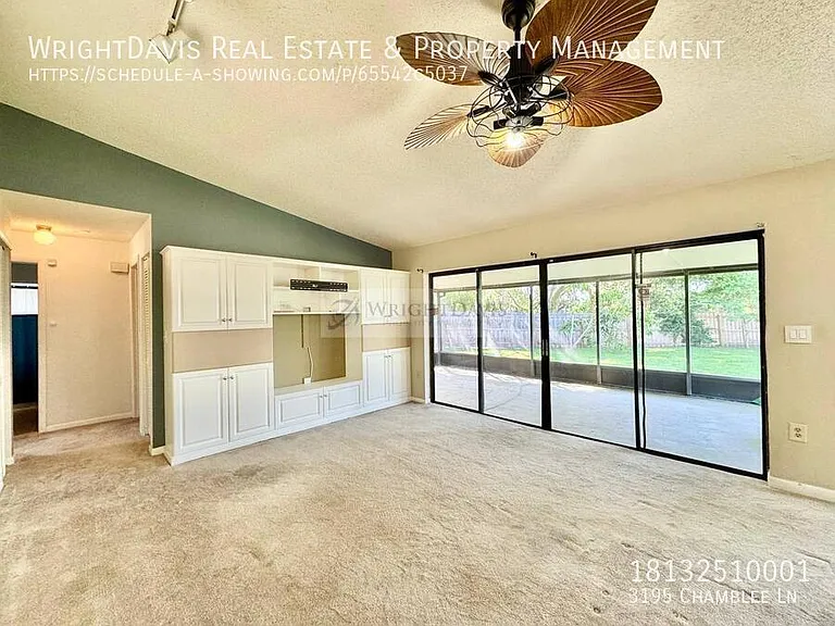 3195 Chamblee Ln — Photo 5