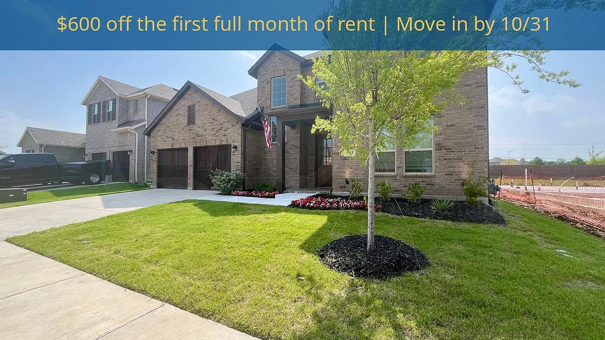 4 bed, 3.5 bath, 3289 sqft, $3,125 — Photo 1