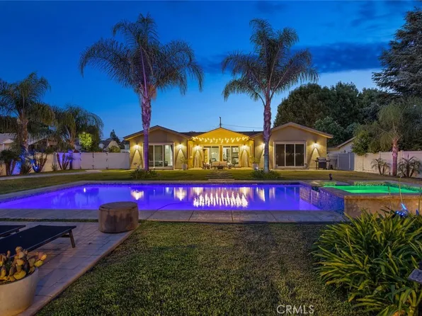 8817 Encino Ave, Northridge, CA 91325