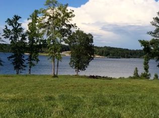 109 Southern Shrs, Huntingdon, TN 38344