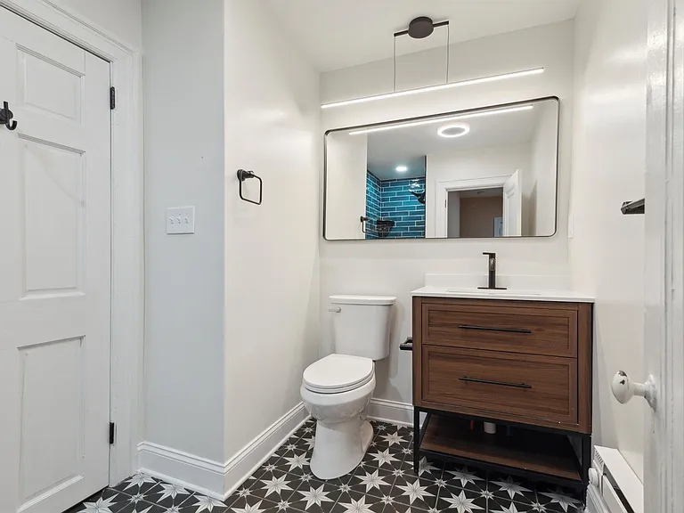 5400 Woodcrest Ave — Photo 23