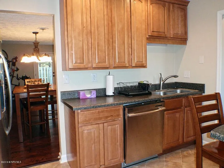 309 Fairfax Rd — Photo 3