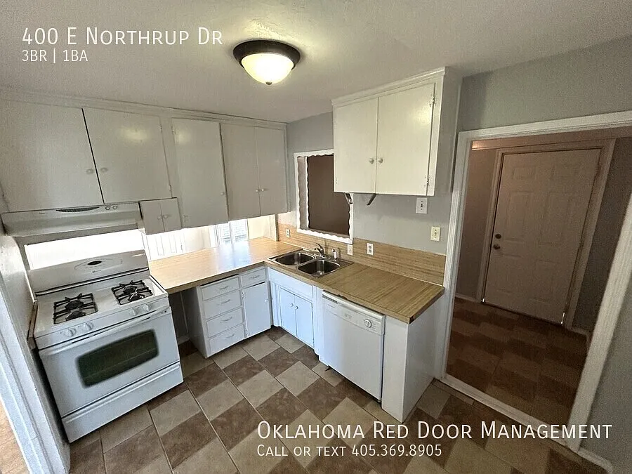 Beautiful 3 bedroom in midwest city — Photo 3
