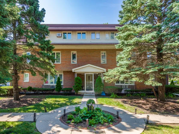 816 W Saint James St APT 1W, Arlington Heights, IL 60005