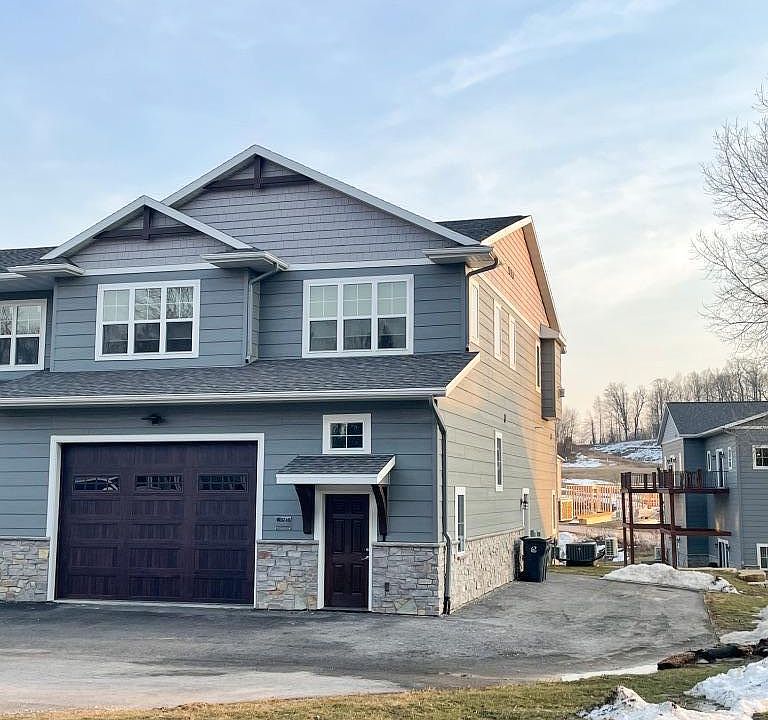 1st image of W5715 Summit Woods Ln
