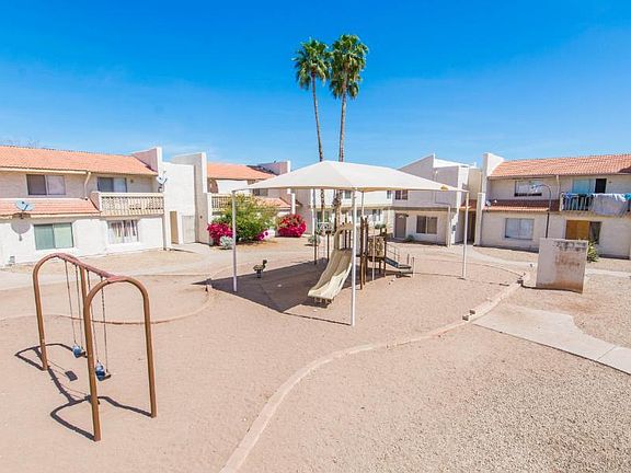 3rd image of 3840 N 43rd Ave APT 11